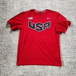 Nike Red USA Graphic Tee Size Small